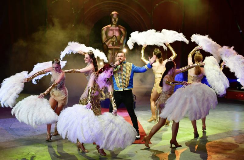 How Much Do Circus Performers Make? Look at Their Salaries